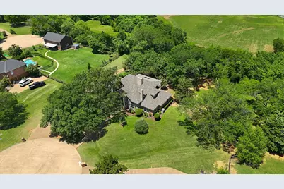 133 E View Court, Double Oak, TX 75077 - Photo 2