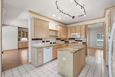 133 E View Court, Double Oak, TX 75077 - Photo 14