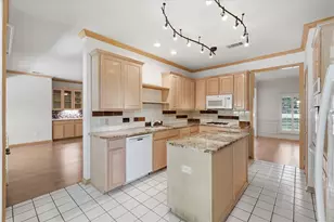 133 E View Ct, Double Oak, TX 75077 - Photo 16