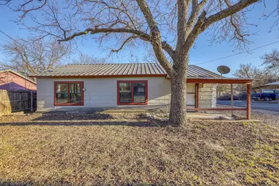 1006 E Dodge Street, Stephenville, TX 76401 - Photo 1