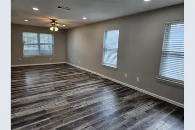 9431 Jill Lane, Dallas, TX 75227 - Photo 4