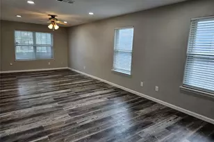9431 Jill Ln, Dallas, TX 75227 - Photo 4