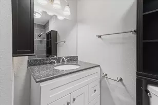 5612 Birchman Ave, Fort Worth, TX 76107 - Photo 16