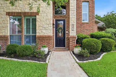3312 S Riley Court, Hurst, TX 76054 - Photo 2