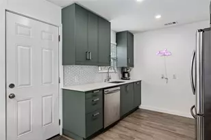 112 N Adams Ave, Dallas, TX 75208 - Photo 24
