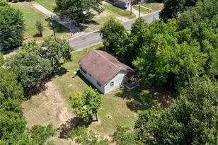 506 Edmonson Ave, Athens, TX 75751 - Photo 10