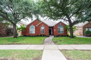9718 Wolf Creek Dr, Irving, TX 75063 - Photo 1