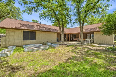 1014 N Charlotte Avenue, Stephenville, TX 76401 - Photo 28