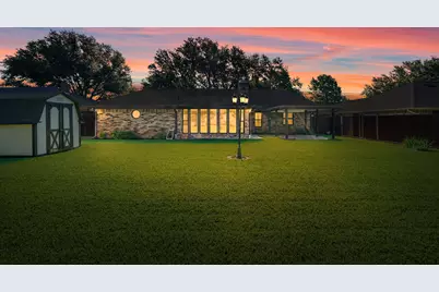 2809 Greg Drive, Bedford, TX 76021 - Photo 32