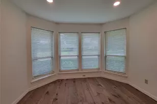 630 Country View Ln, Garland, TX 75043 - Photo 8