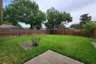 630 Country View Ln, Garland, TX 75043 - Photo 24
