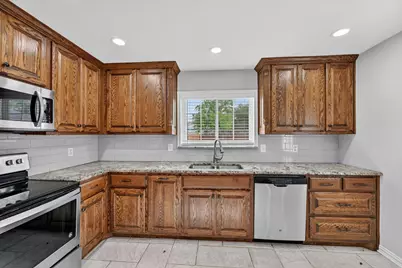 9017 Millwood Drive, Rowlett, TX 75088 - Photo 12