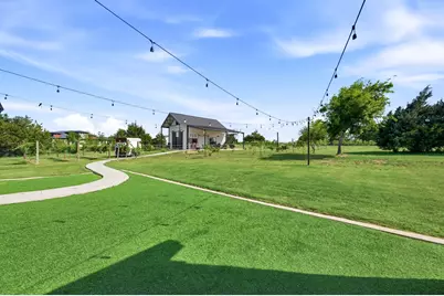103 Old Decatur Road, Decatur, TX 76234 - Photo 6