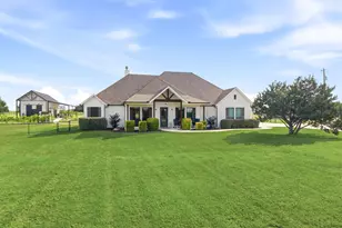103 Old Decatur Rd, Decatur, TX 76234 - Photo 2