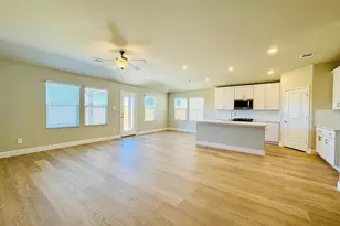 1093 Eagle Run Ln, Lavon, TX 75166 - Photo 2