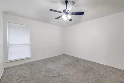 2428 Summer Place Drive, Arlington, TX 76014 - Photo 8