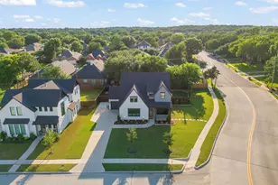 7129 Feather Crest Ln, North Richland Hills, TX 76182 - Photo 2