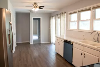 918 S Varella Street, Mexia, TX 76667 - Photo 8