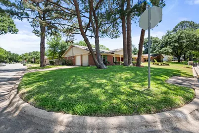 815 Vail Drive, Arlington, TX 76012 - Photo 1