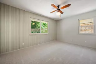 815 Vail Dr, Arlington, TX 76012 - Photo 26