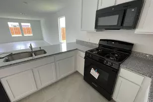 7728 Skier Dr, McKinney, TX 75071 - Photo 6