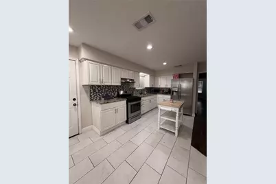 9605 Kittyhawk Lane, Dallas, TX 75217 - Photo 4
