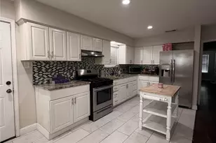 9605 Kittyhawk Ln, Dallas, TX 75217 - Photo 4