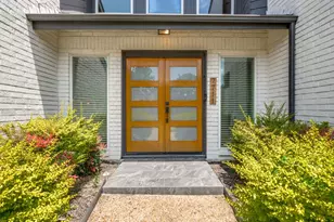 7711 Turnberry Ln, Dallas, TX 75248 - Photo 2