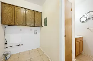 3544 Esplendor Ave, Irving, TX 75062 - Photo 22