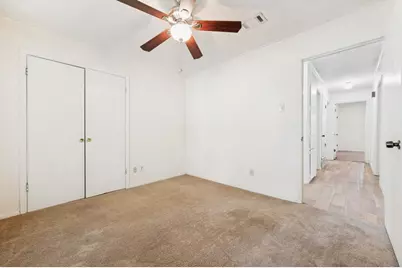 3544 Esplendor Avenue, Irving, TX 75062 - Photo 20