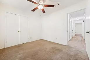 3544 Esplendor Ave, Irving, TX 75062 - Photo 20