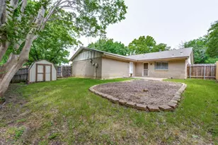3544 Esplendor Ave, Irving, TX 75062 - Photo 24
