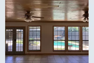 4909 Boulder Lake Road, Fort Worth, TX 76103 - Photo 4
