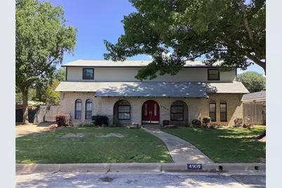 4909 Boulder Lake Road, Fort Worth, TX 76103 - Photo 1