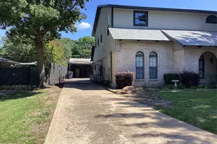 4909 Boulder Lake Rd, Fort Worth, TX 76103 - Photo 2