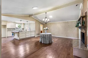 1814 Oak Creek Dr, Sherman, TX 75092 - Photo 4