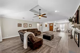 709 Thoreau Ln, Allen, TX 75002 - Photo 8