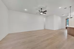 2114 Spotted Fawn Dr, Arlington, TX 76005 - Photo 18