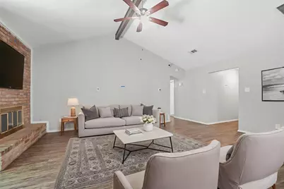 1137 Meadow Creek Court, Lancaster, TX 75146 - Photo 4