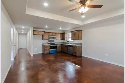 1014 Pine Street, Bonham, TX 75418 - Photo 4