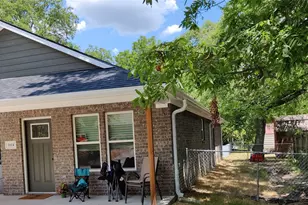 1014 Pine St, Bonham, TX 75418 - Photo 10
