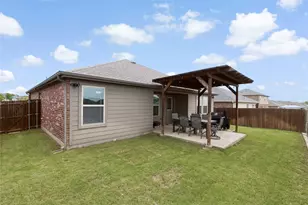 1909 Arbordale Way, Princeton, TX 75407 - Photo 4
