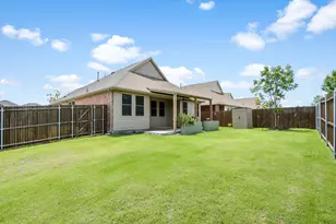8205 Green Heron Dr, McKinney, TX 75071 - Photo 4