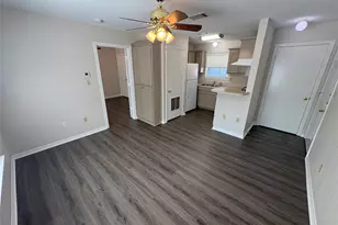 219 Bryan St, Denton, TX 76201 - Photo 4