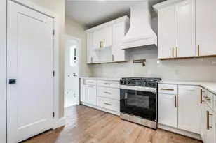 522 Griffith Ave, Dallas, TX 75208 - Photo 8