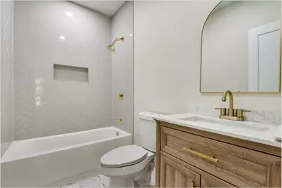 522 Griffith Avenue, Dallas, TX 75208 - Photo 2