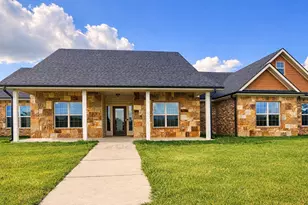 310 Pumping Jack Rd, Sherman, TX 75092 - Photo 1