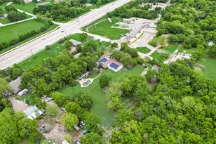 1809 N Trinity Rd, Denton, TX 76208 - Photo 2