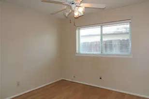 953 Meadowdale Cir, Garland, TX 75043 - Photo 26