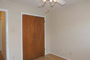 953 Meadowdale Cir, Garland, TX 75043 - Photo 28